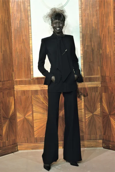 Look 9